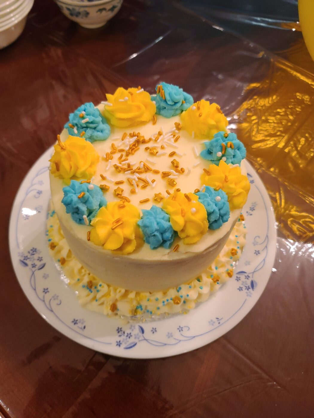 Mango delight surprise cake